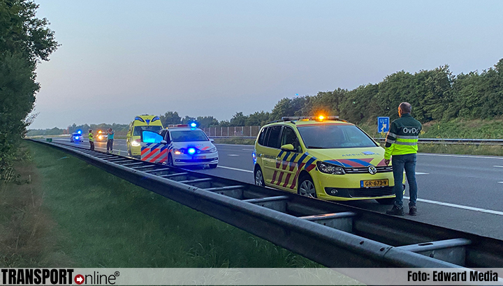 Drie agenten gewond bij incident op A73 bij Horst [+foto]