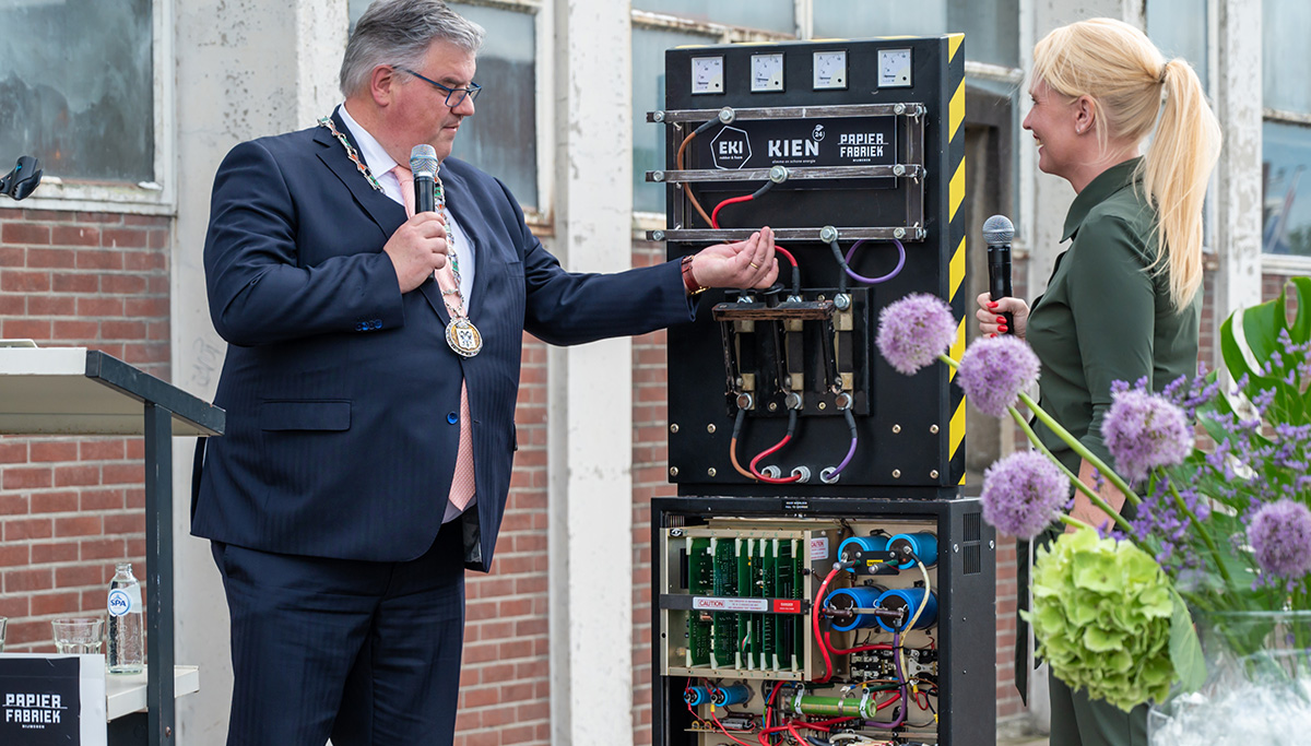 EKI levert Nederlands eerste walstroom op zonne-energie in Nijmeegse kanaalhavens