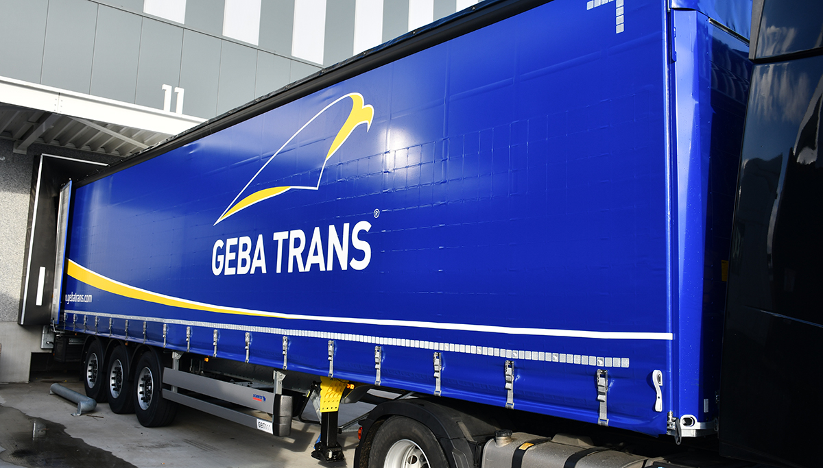 GEBA Trans breidt wagenpark uit met 25 nieuwe Schmitz Cargobull trailers
