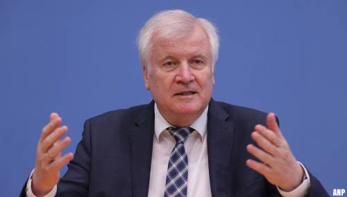 Duitse minister vindt UEFA 'onverantwoordelijk' met publiek EK