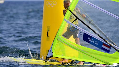 Windsurfer Kiran Badloe stelt olympische titel veilig