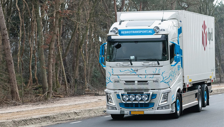Na vijftien Volvo's FH LNG tekent Rebro Transport nu voor Volvo FH Electric