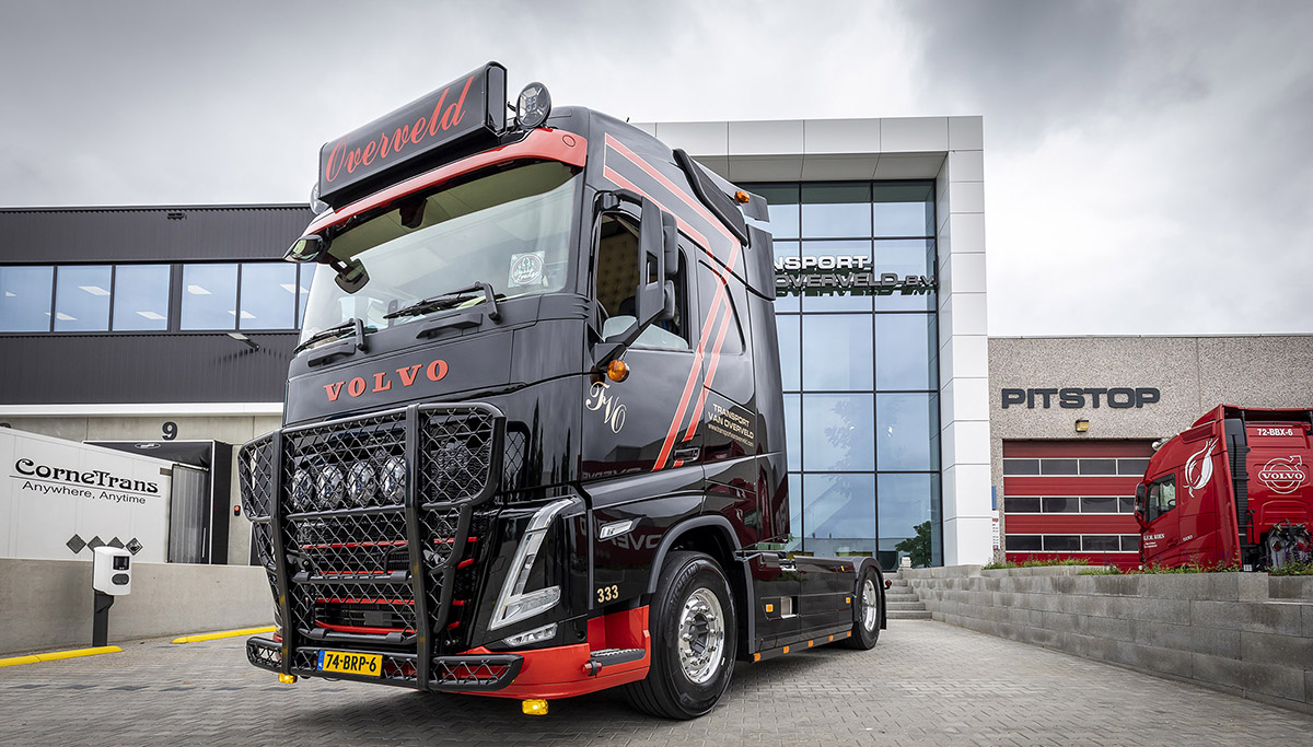 Twintigste Volvo voor Transport van Overveld