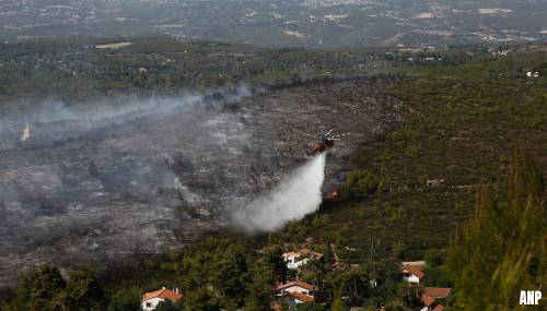 Hitte en branden in Griekenland houden aan, meer gewonden gemeld