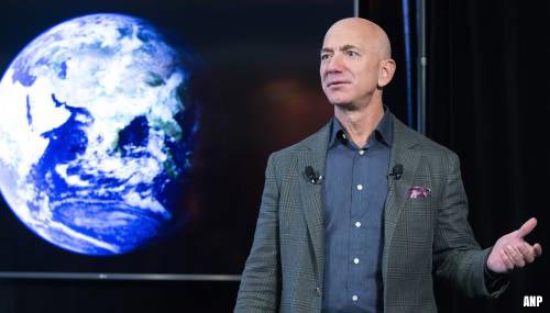 Musk en Bezos lijken satellietbedrijven tot fusies te dwingen