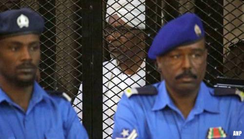 Soedan levert ex-president al-Bashir uit aan strafhof in Den Haag