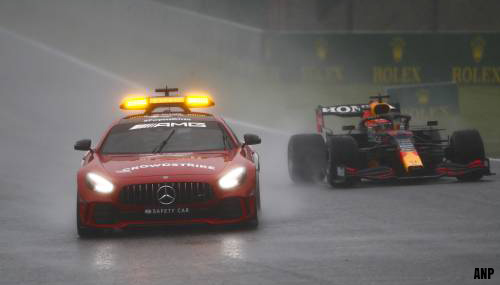 Max Verstappen wint Grote Prijs van België na drie rondjes safety car