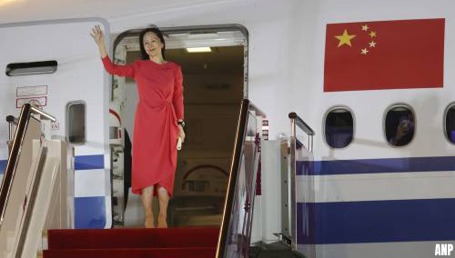 Vrijgelaten Huawei-topvrouw Meng Wanzhou als een held onthaald in China