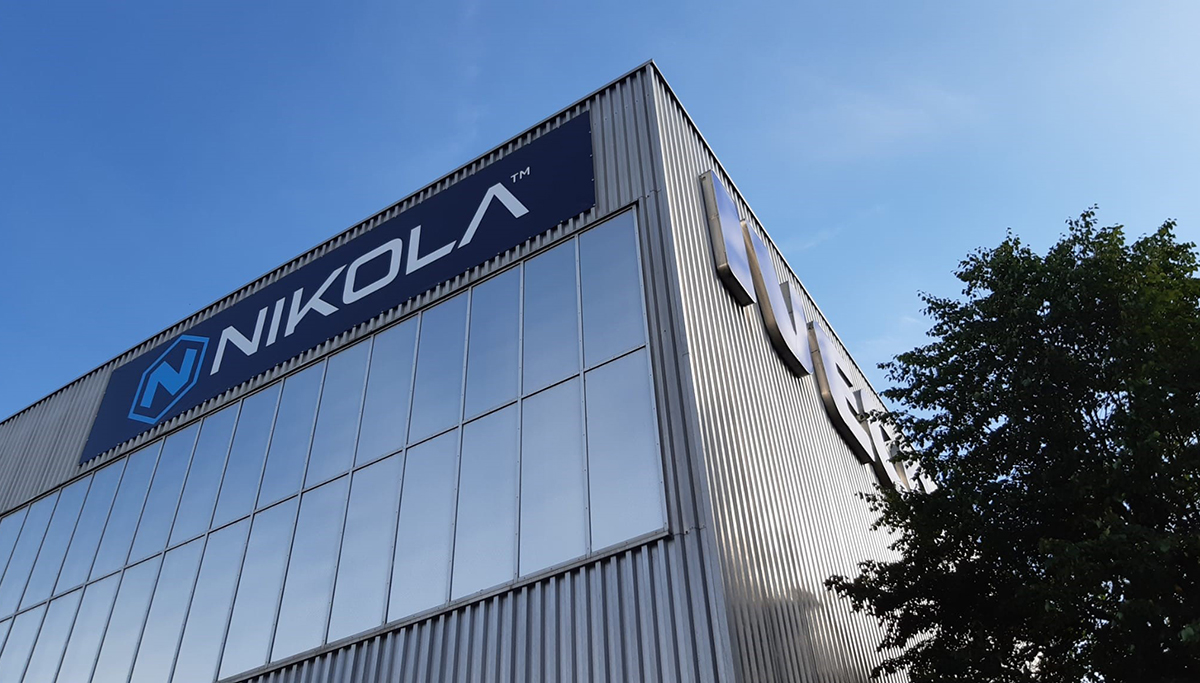 IVECO en Nikola openen hun joint-venture productiefaciliteit voor elektrische zware vrachtwagens in Ulm