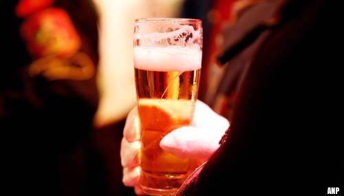 Alcoholpoli's beducht op extra hard feesten met veel alcohol