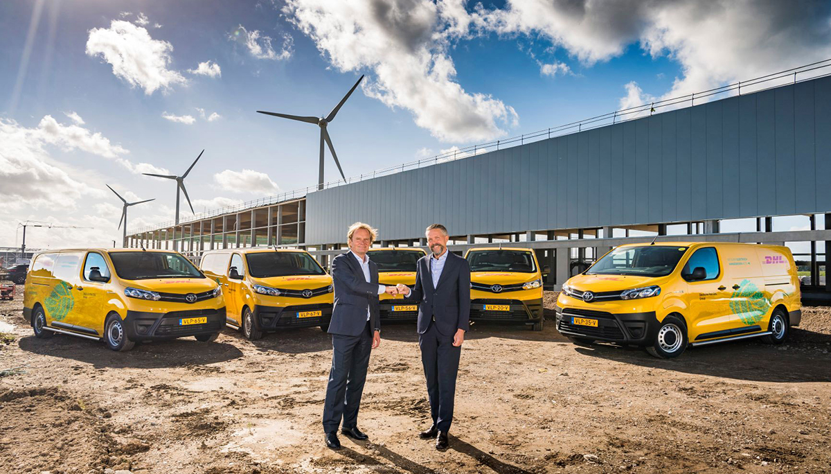 400 nieuwe Toyota bestelwagens en nieuw sorteercentrum in Dordrecht voor DHL