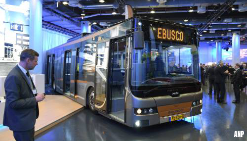 Bussenproducent Ebusco 1,3 miljard euro waard na beursgang