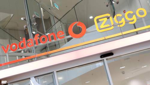 VodafoneZiggo haalt net als KPN telefoons uit winkels Amsterdam