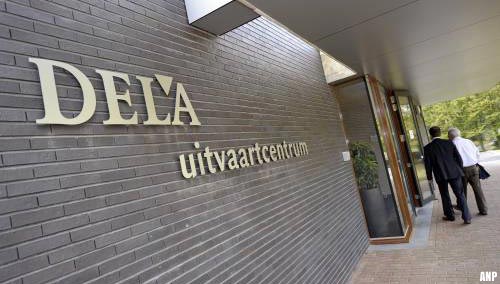 Uitvaartbedrijf DELA plaatst koelcontainers vanwege coronadoden