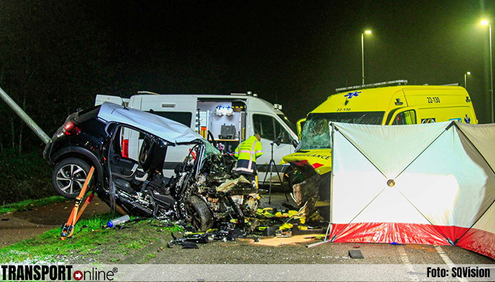 Drie minderjarige jongens omgekomen bij aanrijding met ambulance in Helmond [+foto]