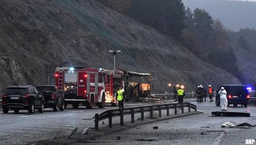 Tientallen doden doordat bus in brand vliegt in Bulgarije