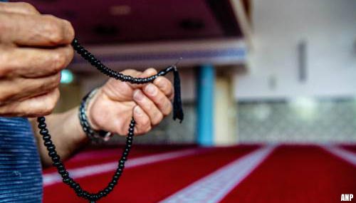 Veiligheidsmaatregelen genomen bij 53 moskeeën in Amsterdam