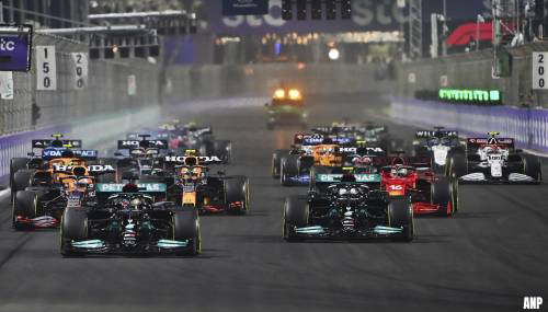 Formule 1-race Saudi-Arabië na herstart weer stilgelegd