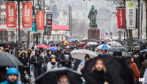 Winkeliers in Antwerpen verdienen flink aan Nederlandse 'invasie'