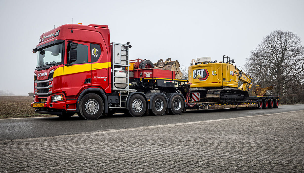 Cerfontaine heeft eerste Scania R770 8x4 V8 als XT zwaar transporttrekker van Nederland