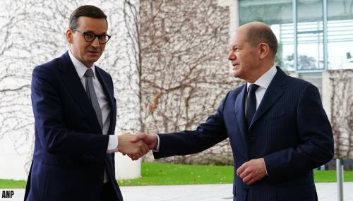Poolse premier beschuldigt westerse landen van egoïsme