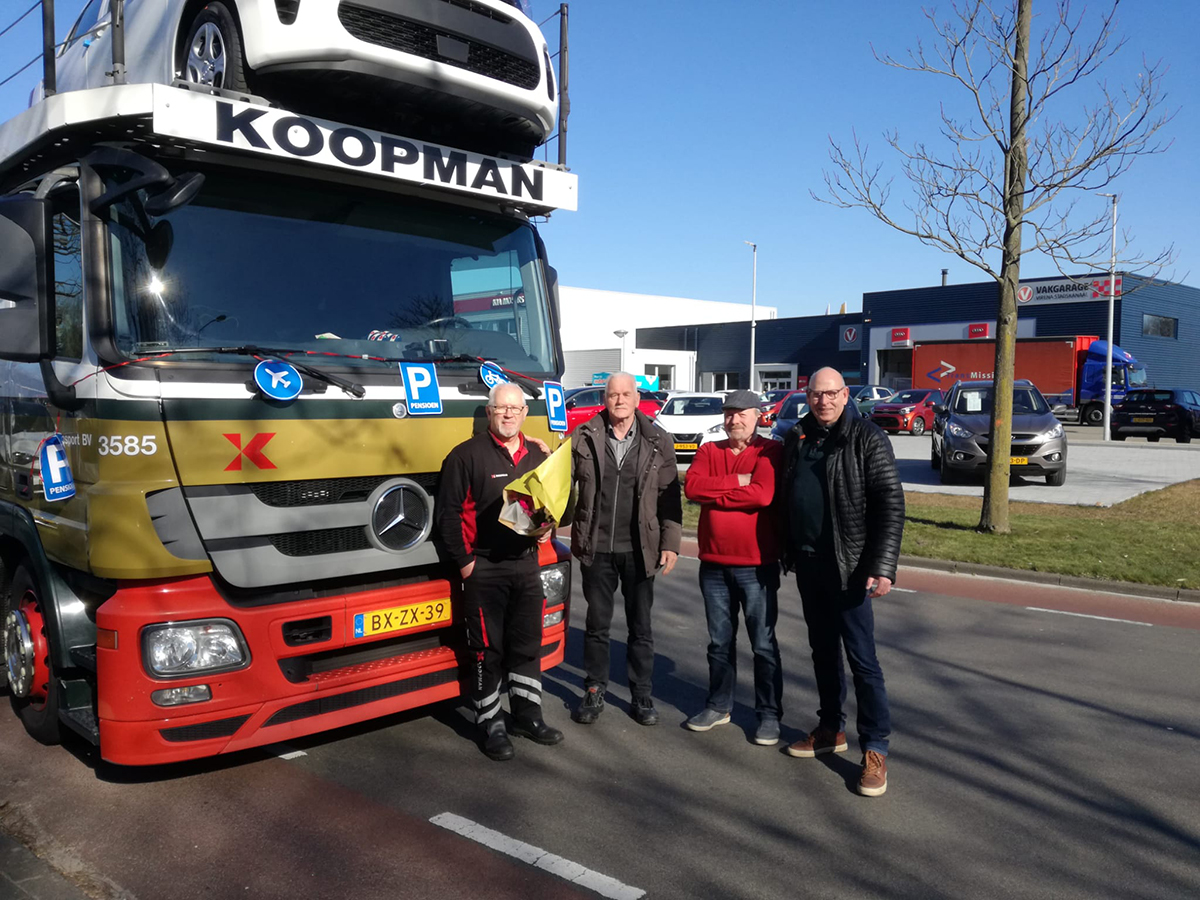 Harrie Slotegraaf na 45 jaar bij Koopman Transport met pensioen