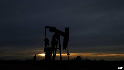 Olieprijzen sterk omhoog, VS overwegen ban Russische olie