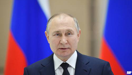Poetin ziet 'eigen doelpunt' in westerse sancties