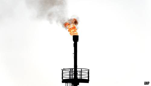 Rusland bestookt olieraffinaderij in centraal Oekraïne