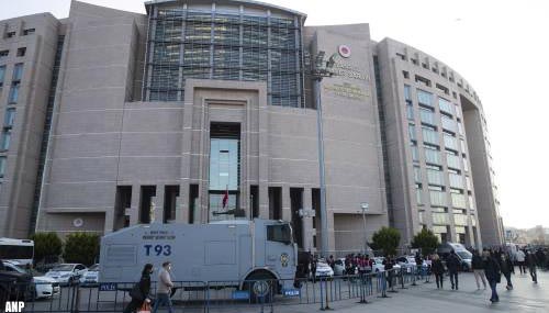 Turkse zakenman Kavala veroordeeld tot levenslange celstraf