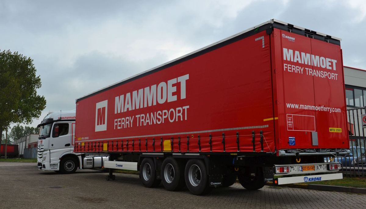 Krone levert honderd huckepacktrailers aan Mammoet Ferry