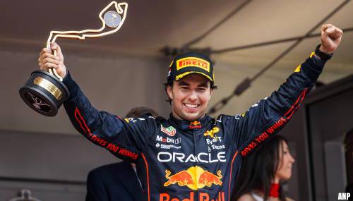 Pérez blijft tot en met 2024 teamgenoot Verstappen bij Red Bull