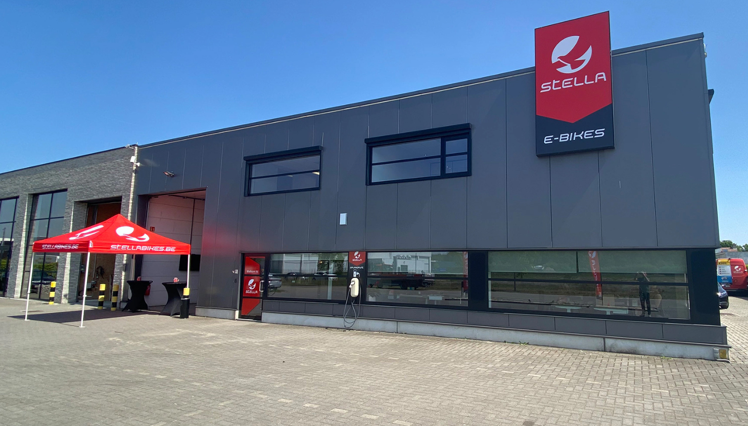Stella Fietsen opent hoofdkantoor met distributiecentrum in Belgische Beerse