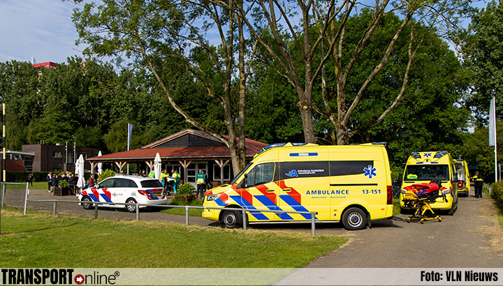 Zes kinderen gewond na instorting tribune sportvereniging in Amstelveen [+foto's]