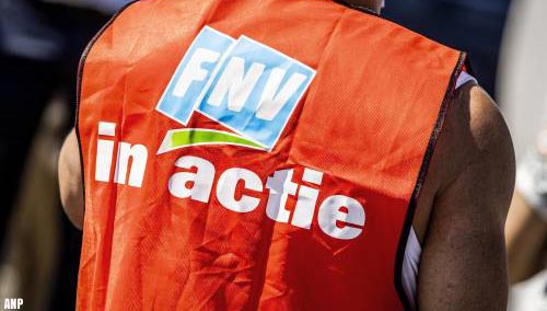 FNV dreigt met acties op Schiphol vanaf 1 juni om hoge werkdruk
