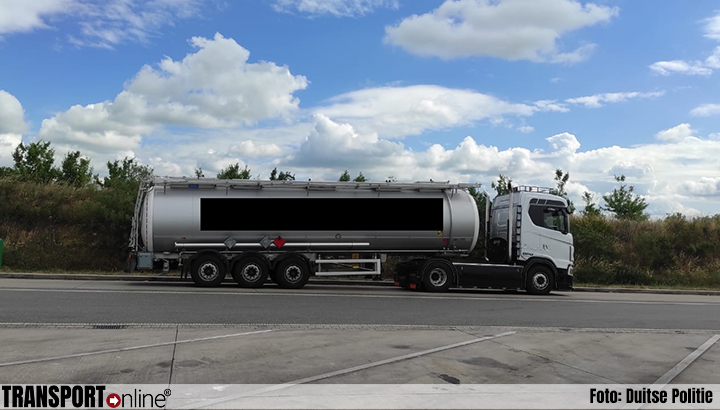 Tankwagen met gevaarlijke stoffen zorgt voor gevaarlijke omstandigheden op Duitse A4 [+foto's]