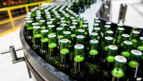 Heineken waarschuwt voor stukjes glas in bierflesjes