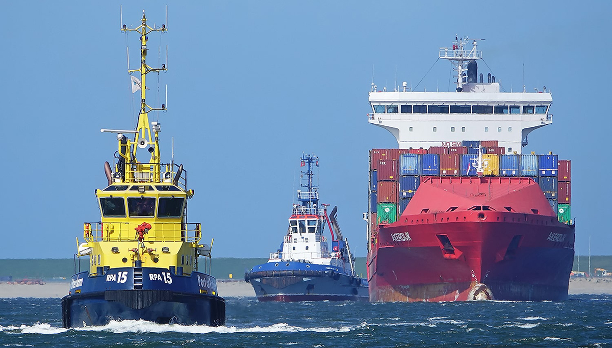 Havenbedrijf Rotterdam versnelt reductie eigen CO2-uitstoot