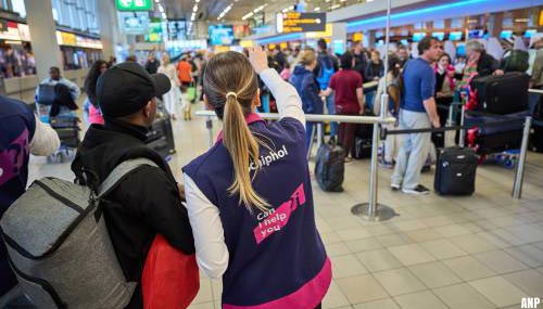 Geduld reizigers Schiphol blijvend op de proef gesteld