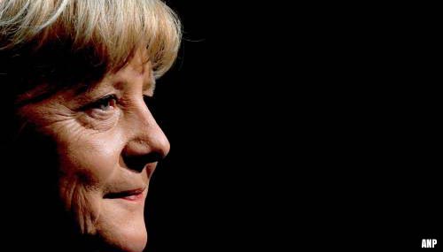 Rutte neemt met rondvaart en onderscheiding afscheid van Merkel
