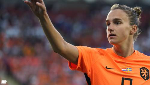 Oranje-voetbalster Vivianne Miedema test positief op corona op EK