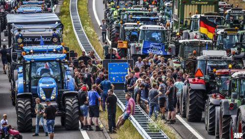Duitse boerenactie uit solidariteit met Nederlandse collega's