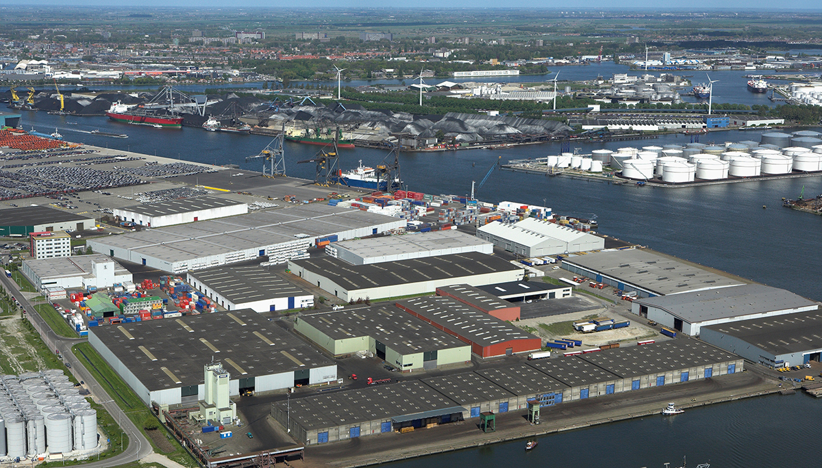 DHG koopt terminal van acht hectare in Amsterdam