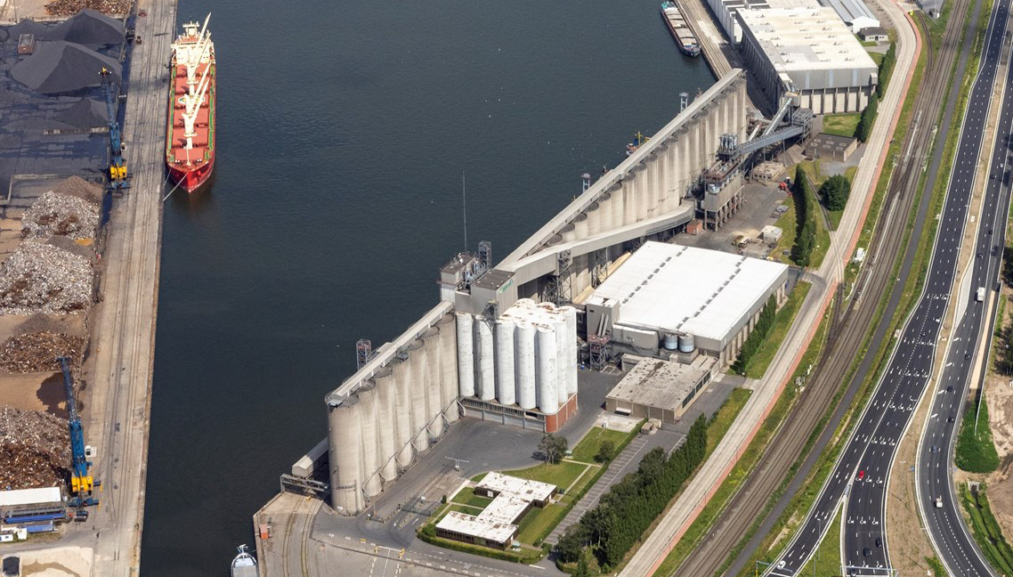 Euro-silo ontvangt in North Sea Port weer schepen met granen uit Oekrane