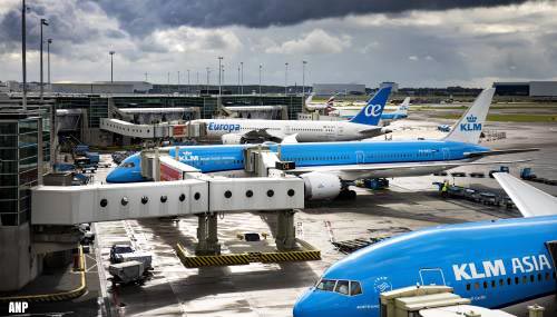 Topvrouw KLM wil sneller einde aan reizigerslimiet Schiphol