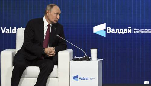 Poetin: ergste economische onrust door sancties voorbij