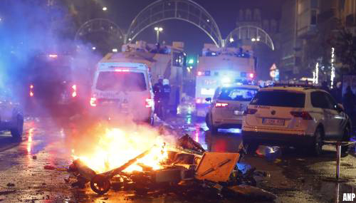 Arrestaties, gewonden en schade in Brussel na België - Marokko