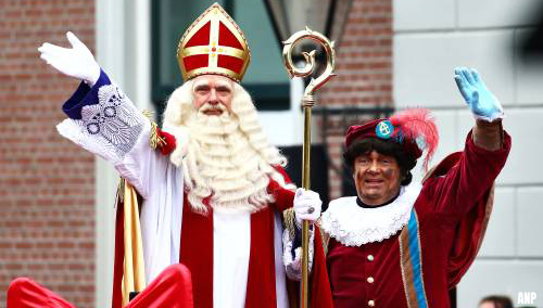 Sinterklaas komt in het land, actie tegen Zwarte Piet in Westzaan