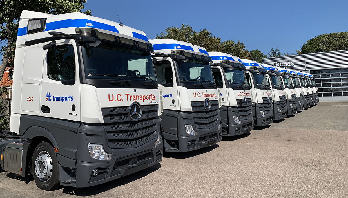 Zeventien Actros trucks voor UC Transports