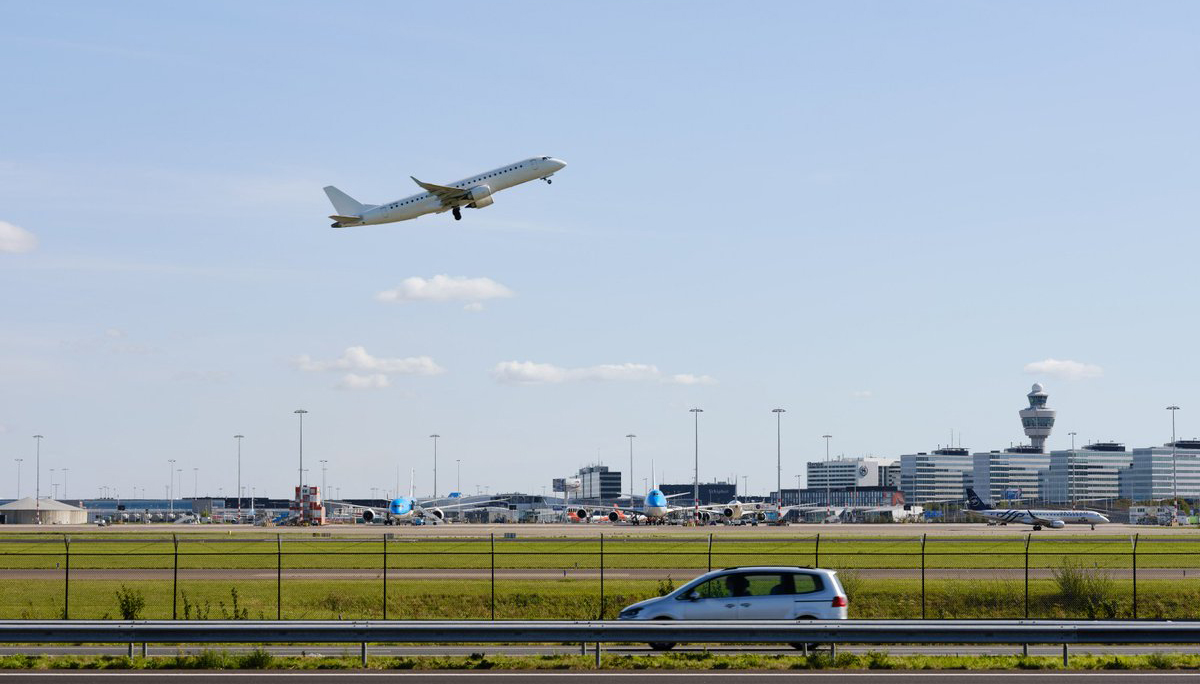 Bijna vier miljoen passagiers voor Schiphol, luchtvracht afgenomen in november